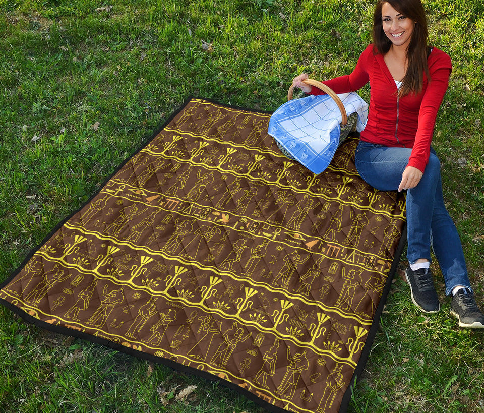 Egypt Hieroglyphics Pattern Print Design 03 Premium Quilt