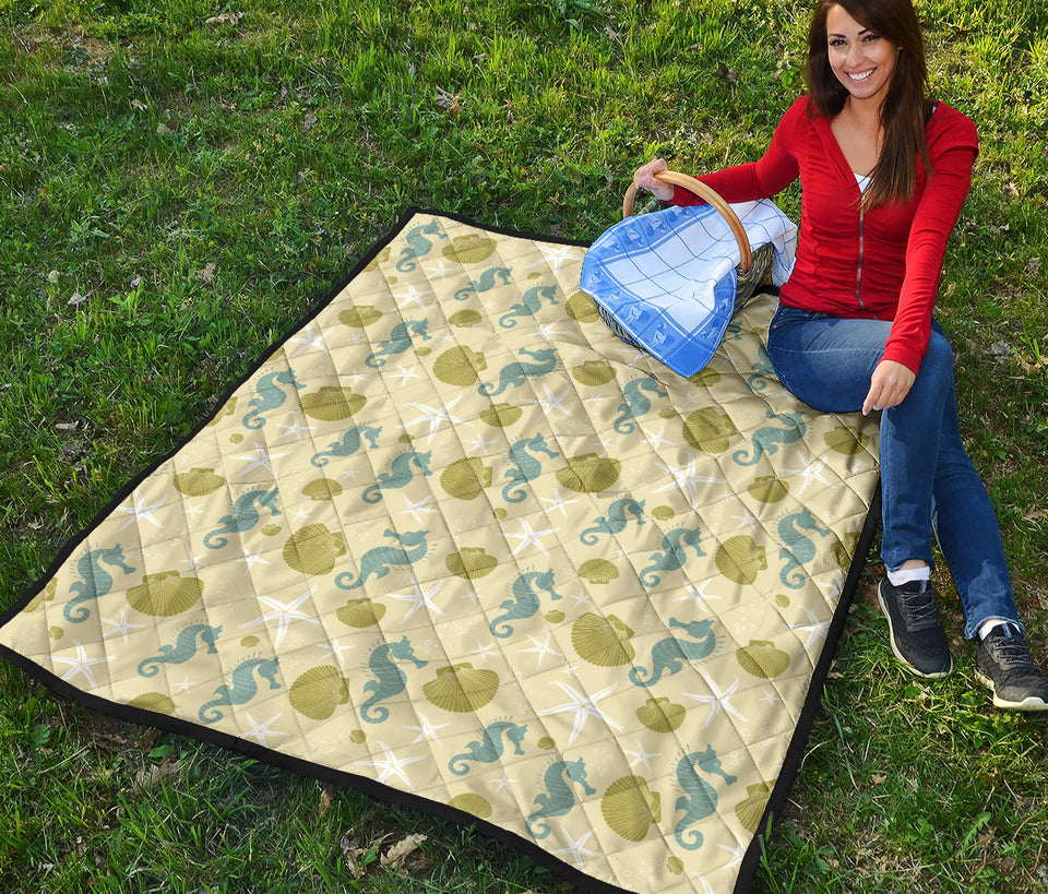Seahorse Shell Starfish Pattern Background Premium Quilt