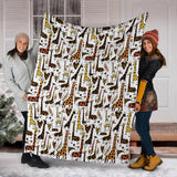 Giraffe Pattern Print Design 05 Premium Blanket