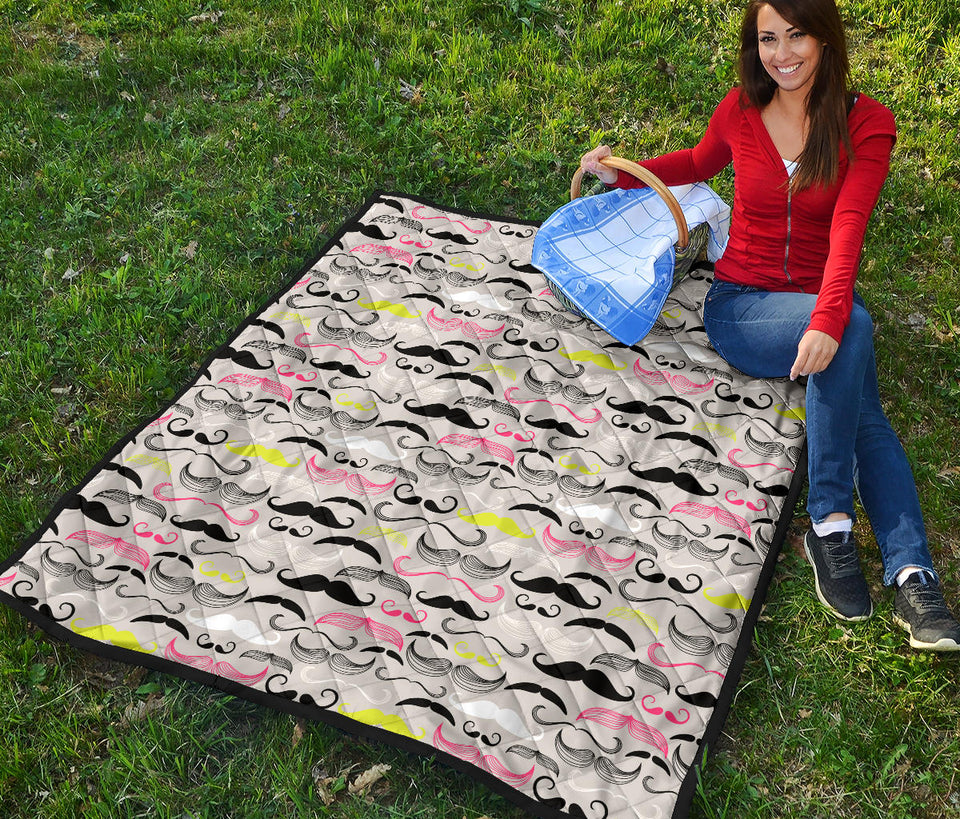 Mustache Beard Pattern Print Design 02 Premium Quilt