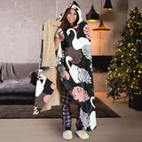 White Swan Blooming Flower Pattern Hooded Blanket