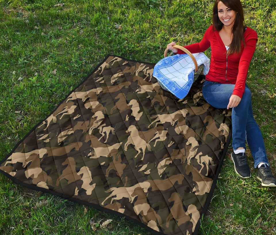 Horse Camo Camouflage Pattern Premium Quilt.