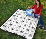 Cute French Bulldog Paw Pattern Premium Quilt
