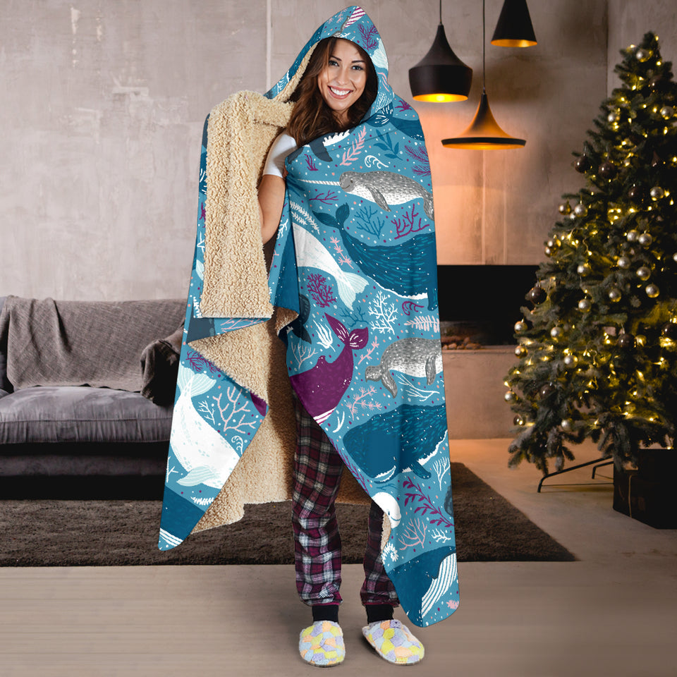 Whale Design Pattern Hooded Blanket