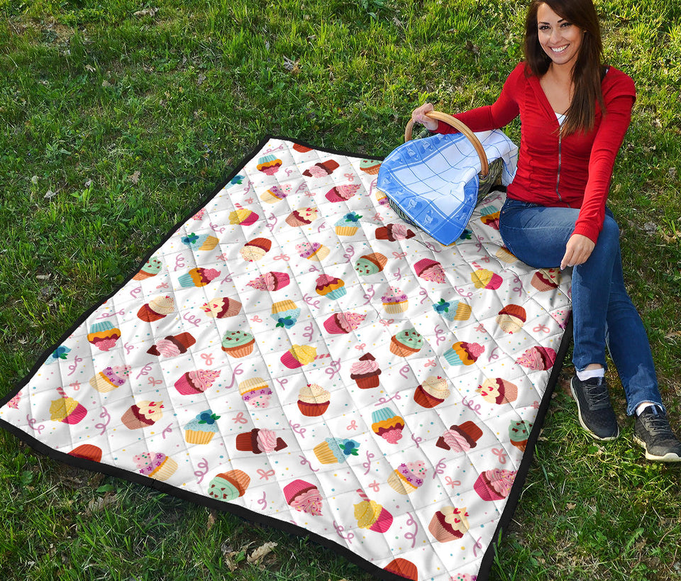 Cake Cupcake Design Pattern Premium Quilt