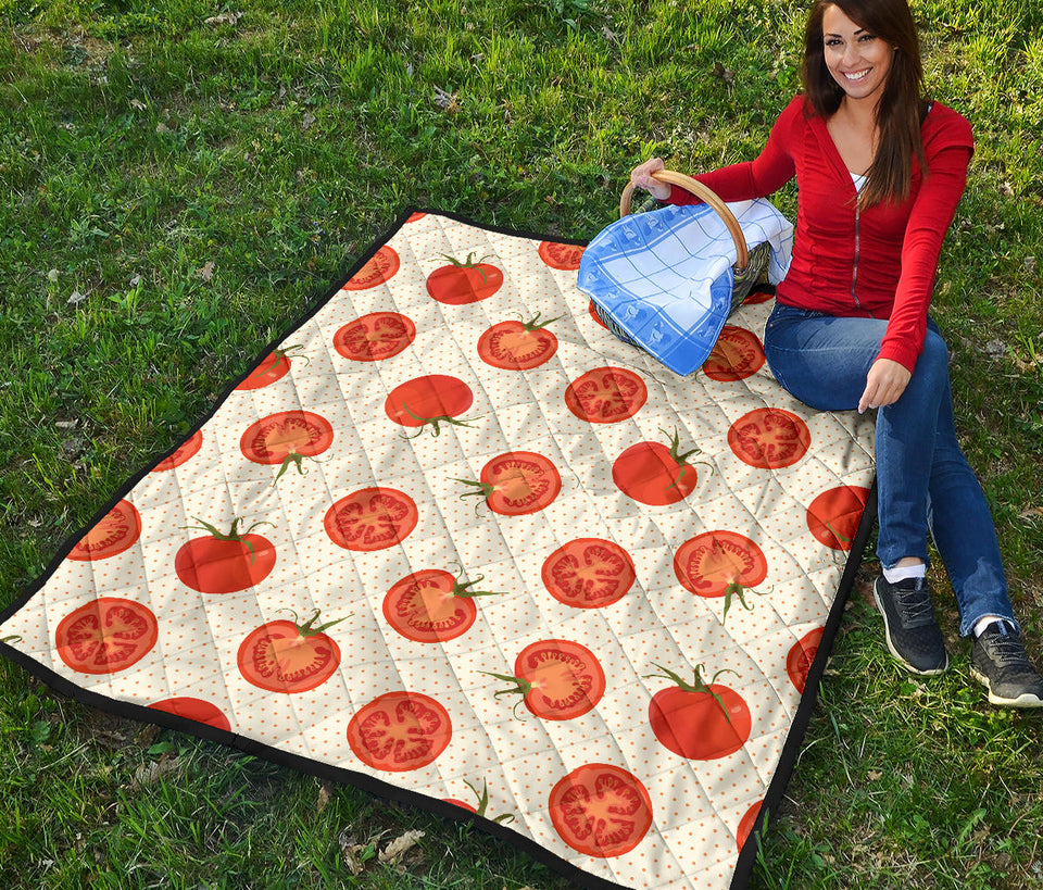 Tomato Dot Background Premium Quilt