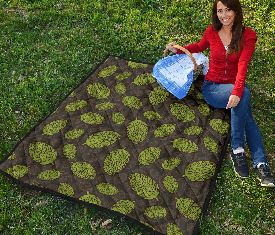 Hop Pattern Black Background Premium Quilt