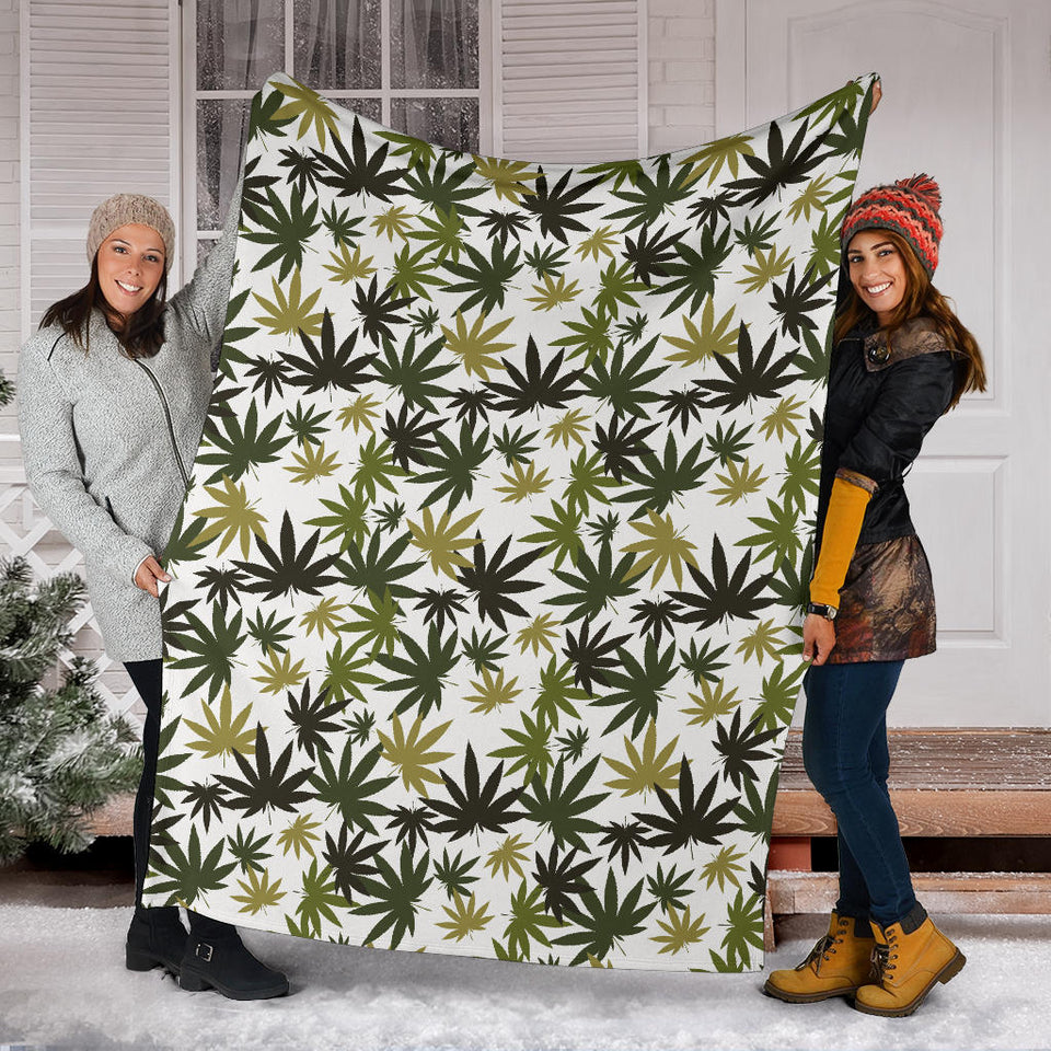 Canabis Marijuana Weed Pattern Print Design 05 Premium Blanket