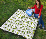 Sketch Funny Frog Pattern Premium Quilt