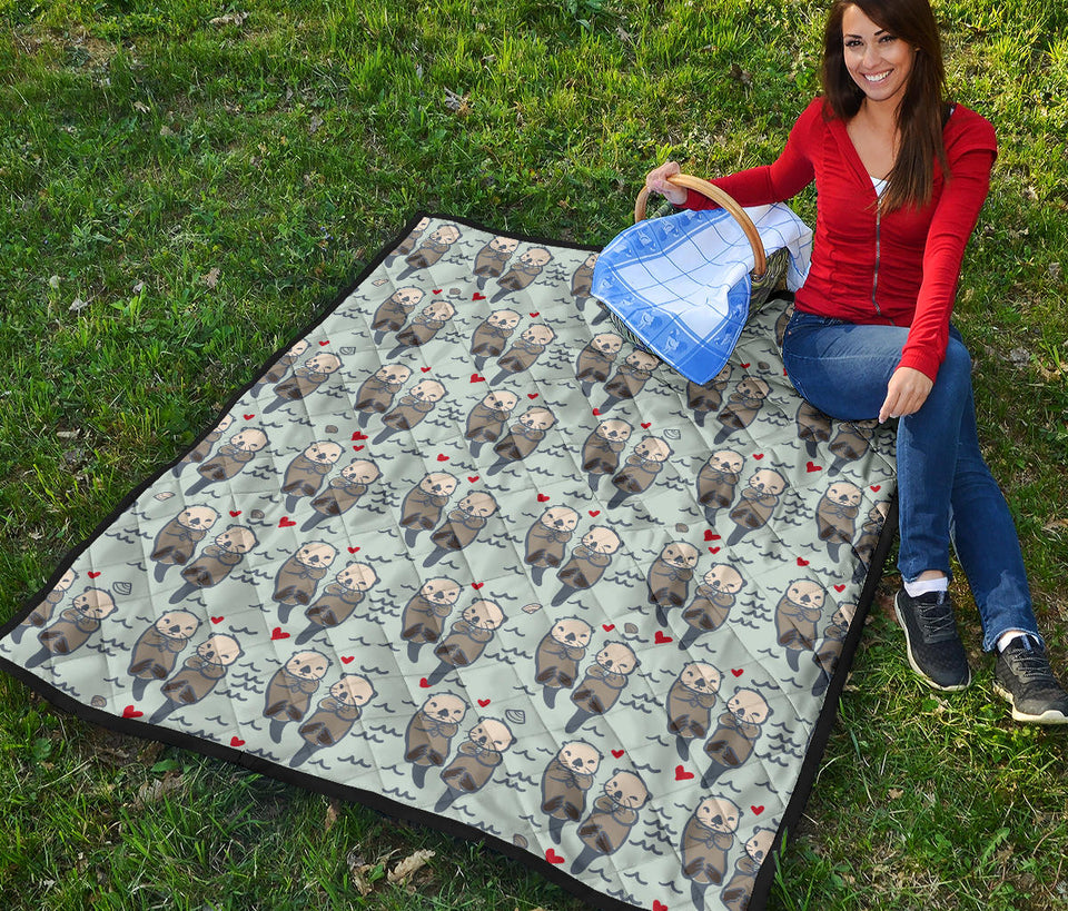 Lovely Sea Otter Pattern Premium Quilt