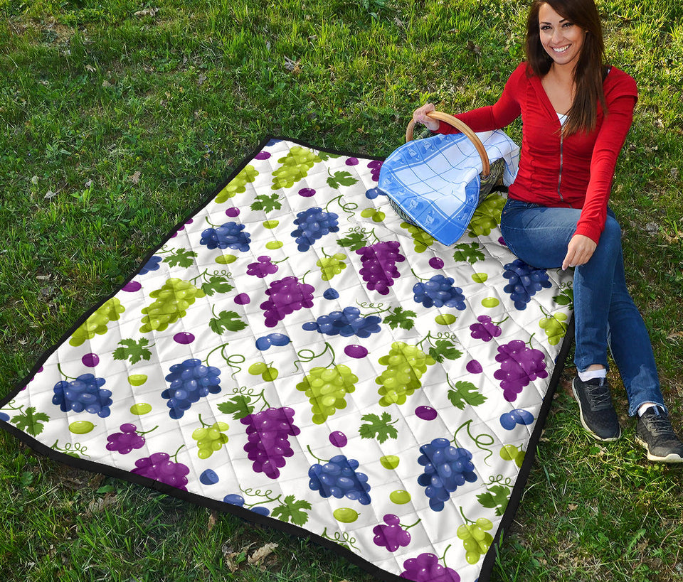 Grape Pattern Premium Quilt