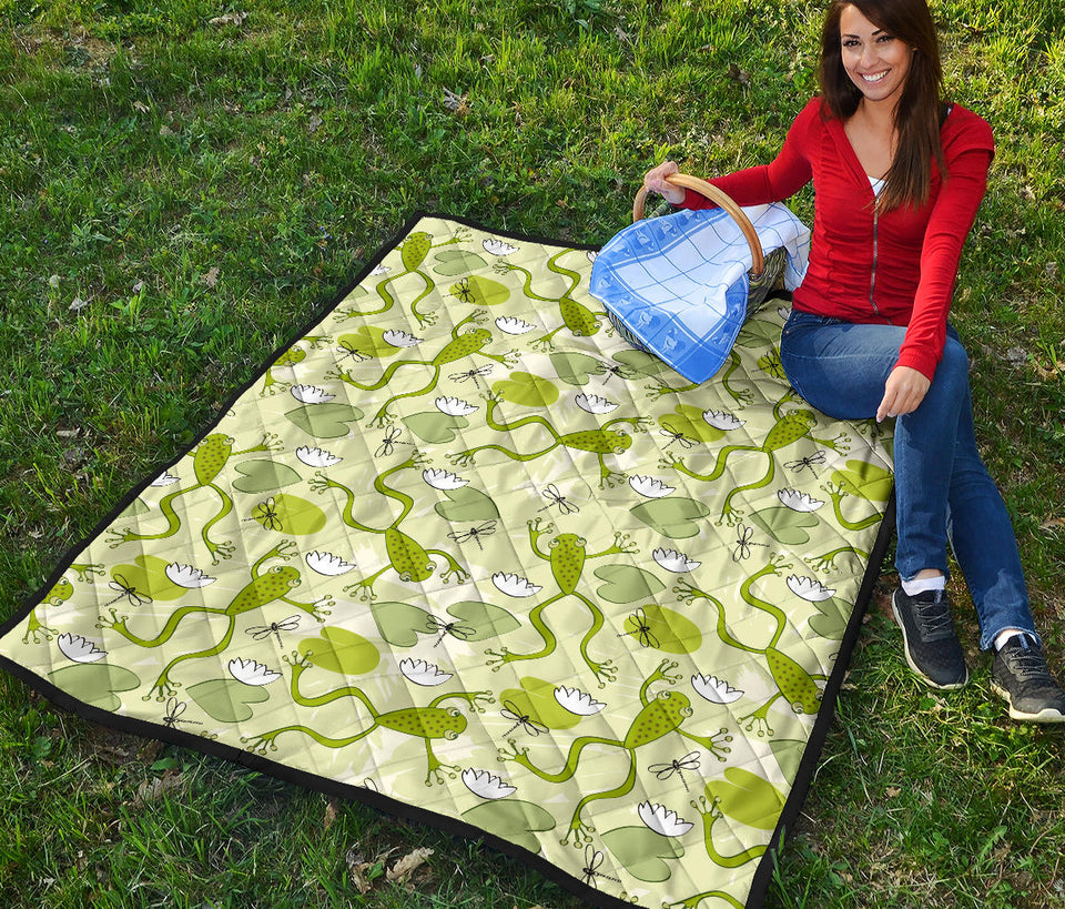 Cute Frog Dragonfly Pattern Premium Quilt