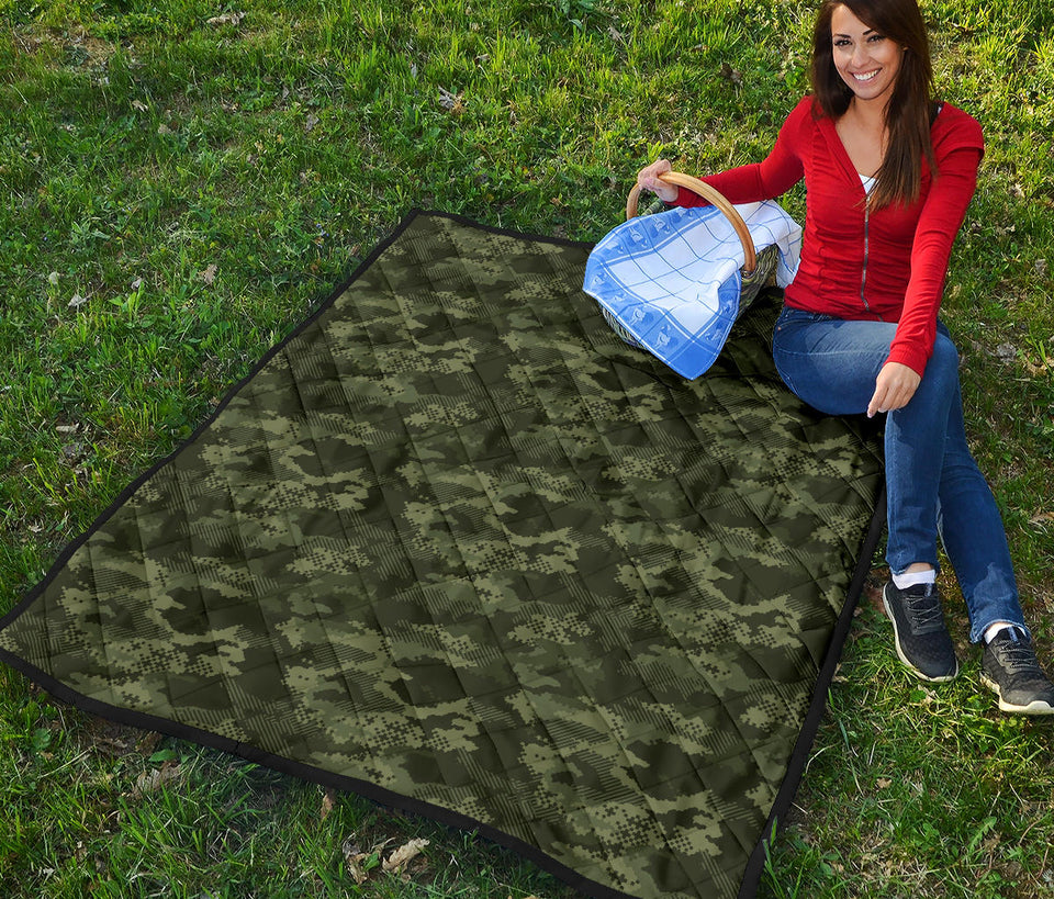 Digital Green Camo Camouflage Pattern Premium Quilt