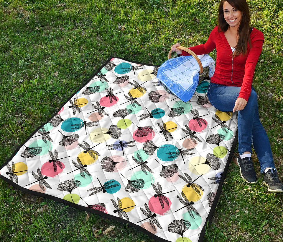 Dragonflies Ginkgo Leaves Pattern Premium Quilt