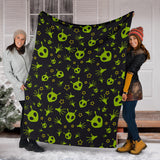 Alien Pattern Print Design 02 Premium Blanket