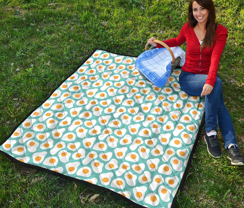 Fried Eggs Pattern Print Design 04 Premium Quilt
