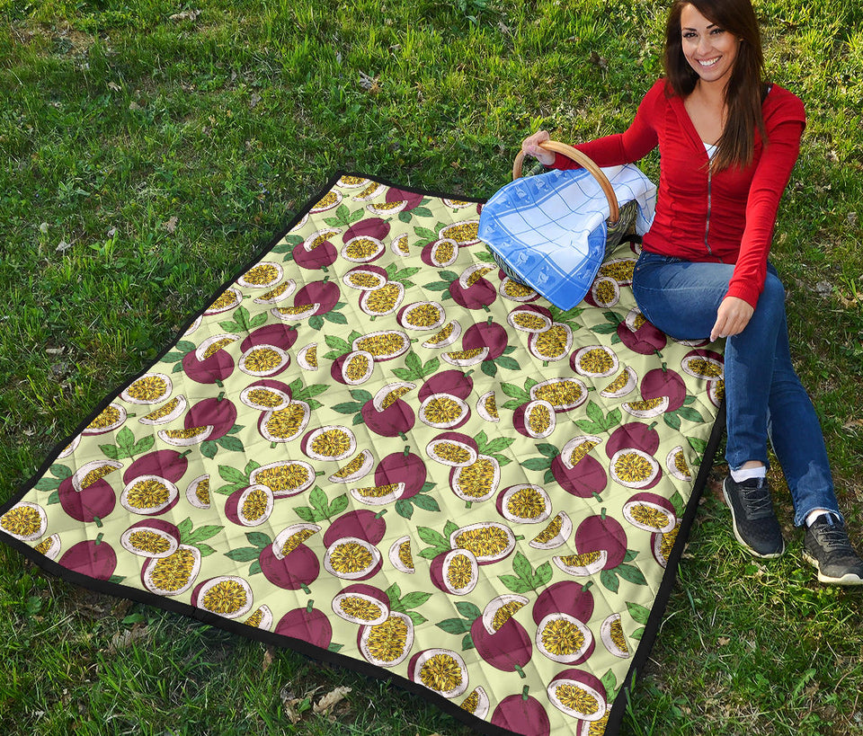 Passion Fruit Pattern Premium Quilt