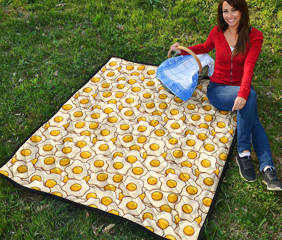 Fried Eggs Pattern Print Design 02 Premium Quilt