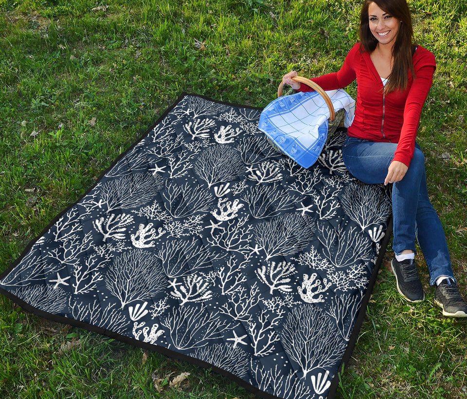 Coral Reef Pattern Print Design 05 Premium Quilt