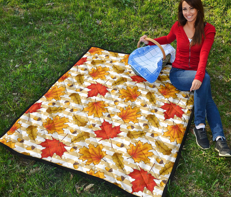 Maple Leaf Oak Leaf Acorns Beige Striped Background Premium Quilt