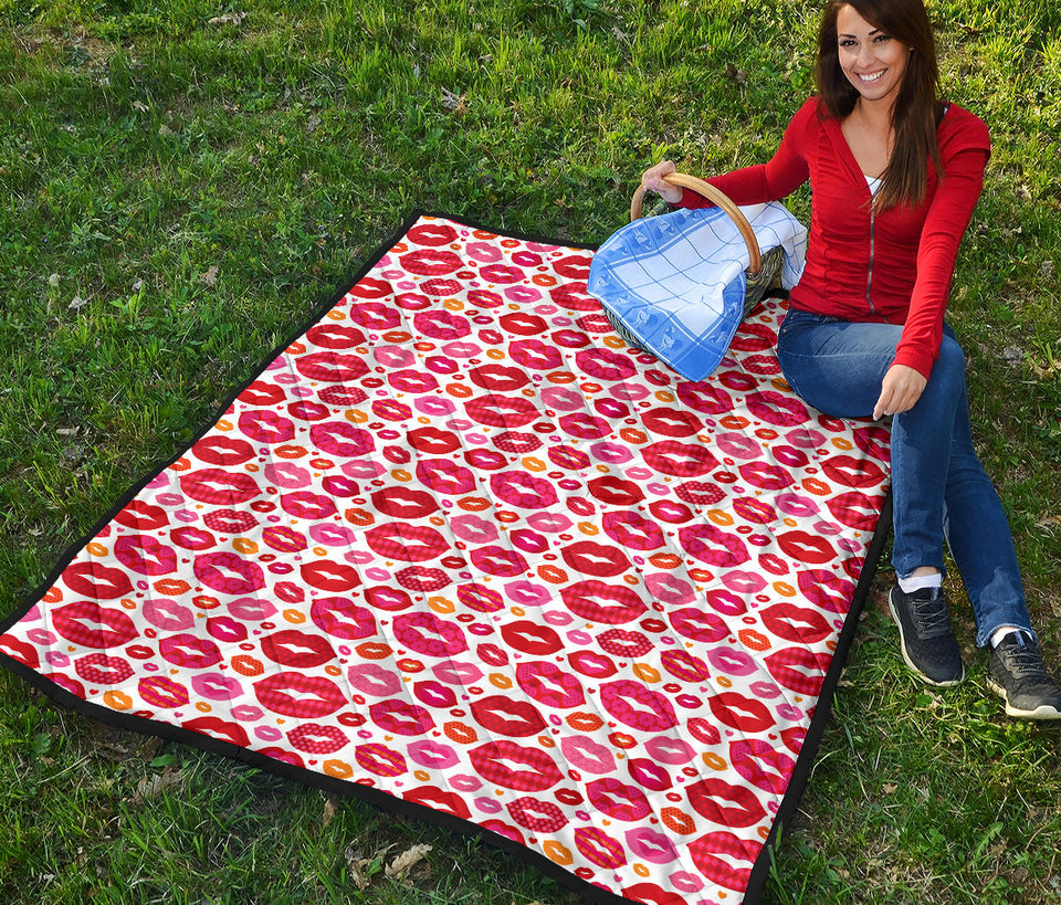 Lips Pattern Print Design 01 Premium Quilt