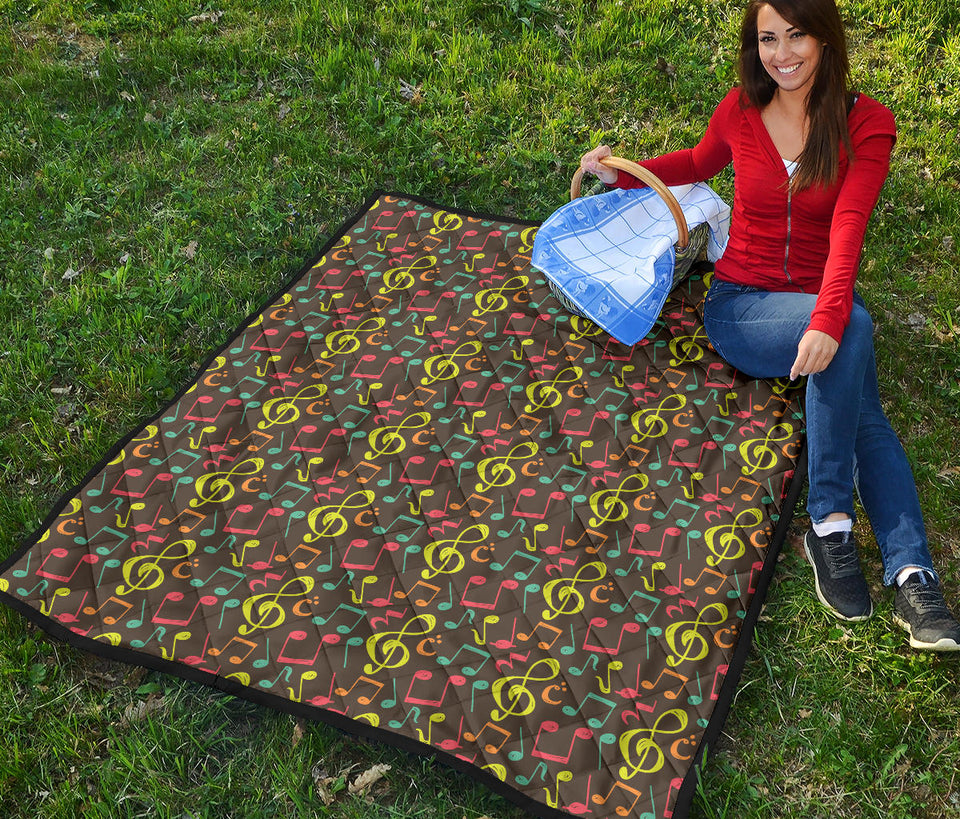 Music Notes Pattern Print Design 05 Premium Quilt