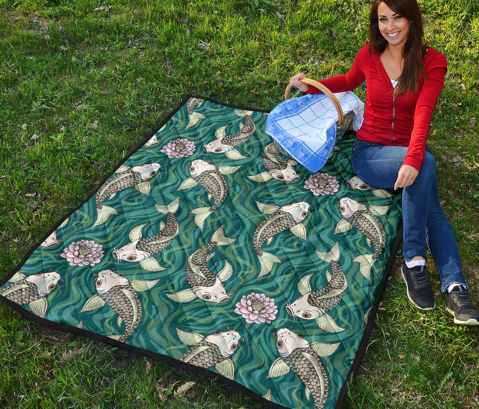 Koi Fish Carp Fish Lotus Pattern Premium Quilt