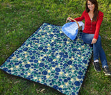 Blueberry Design Pattern Premium Quilt