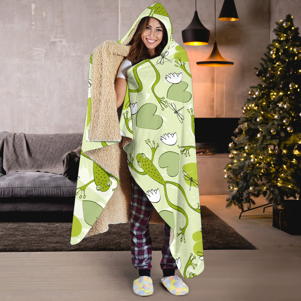 Cute Frog Dragonfly Pattern Hooded Blanket