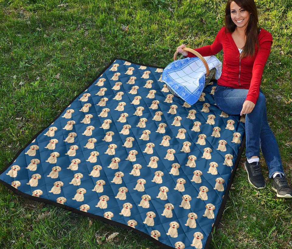 Golden Retriever Pattern Print Design 03 Premium Quilt