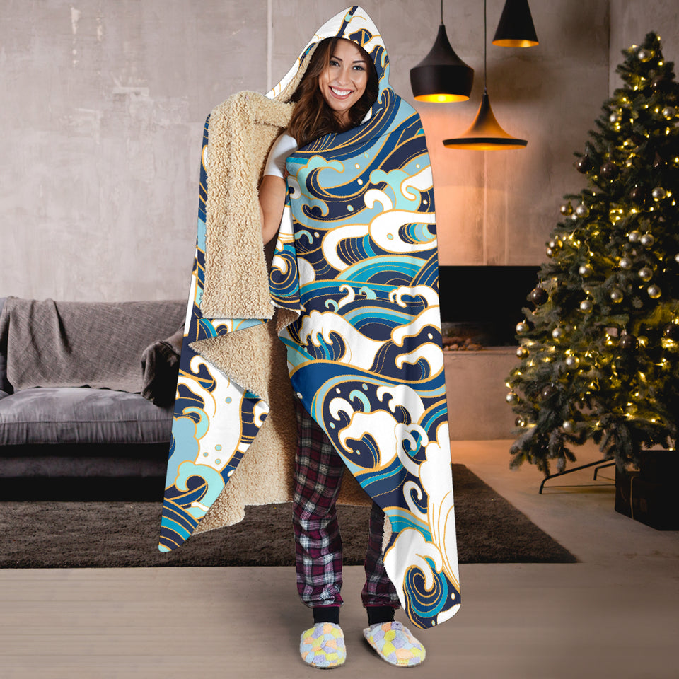 Japanese Wave Pattern Hooded Blanket