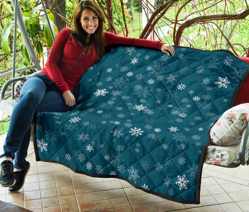 Snowflake Pattern Dark Background Premium Quilt