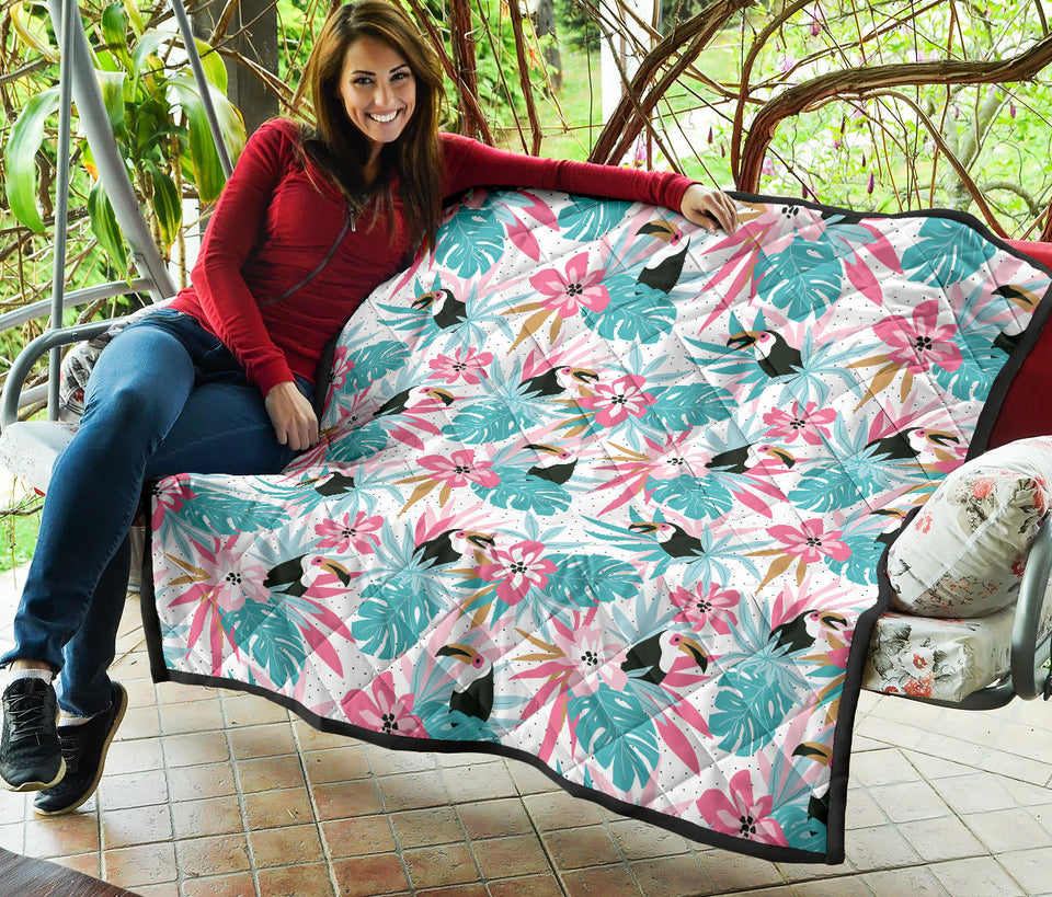 Toucan Tropical Flower Leave Pattern Premium Quilt.Jpg