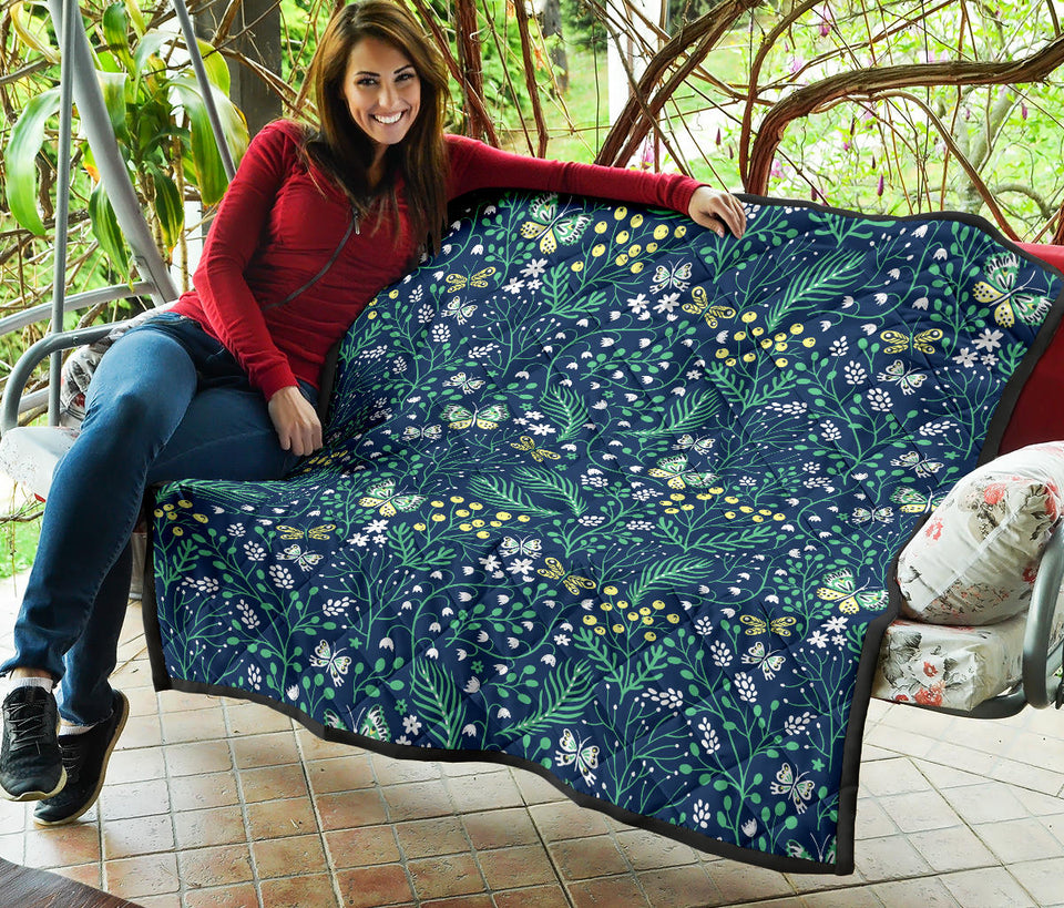 Butterfly Leaves Pattern Premium Quilt