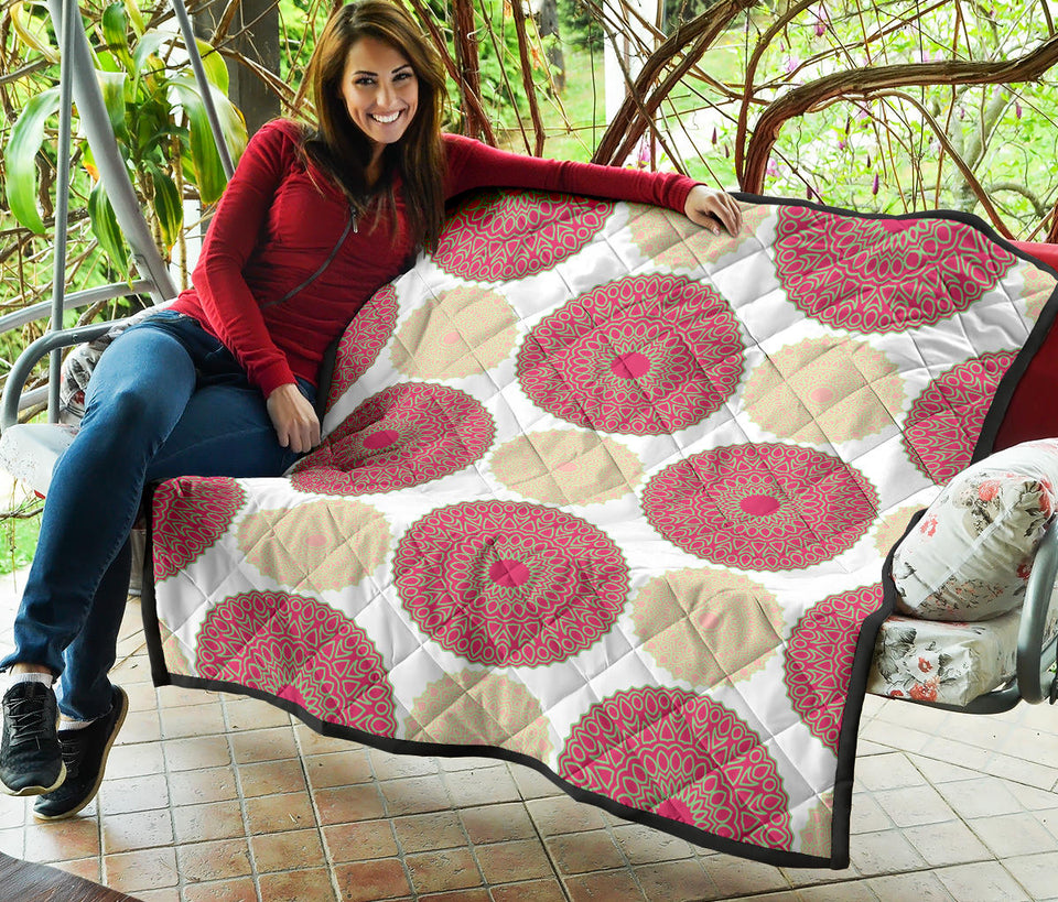 Circle Indian Pattern Premium Quilt