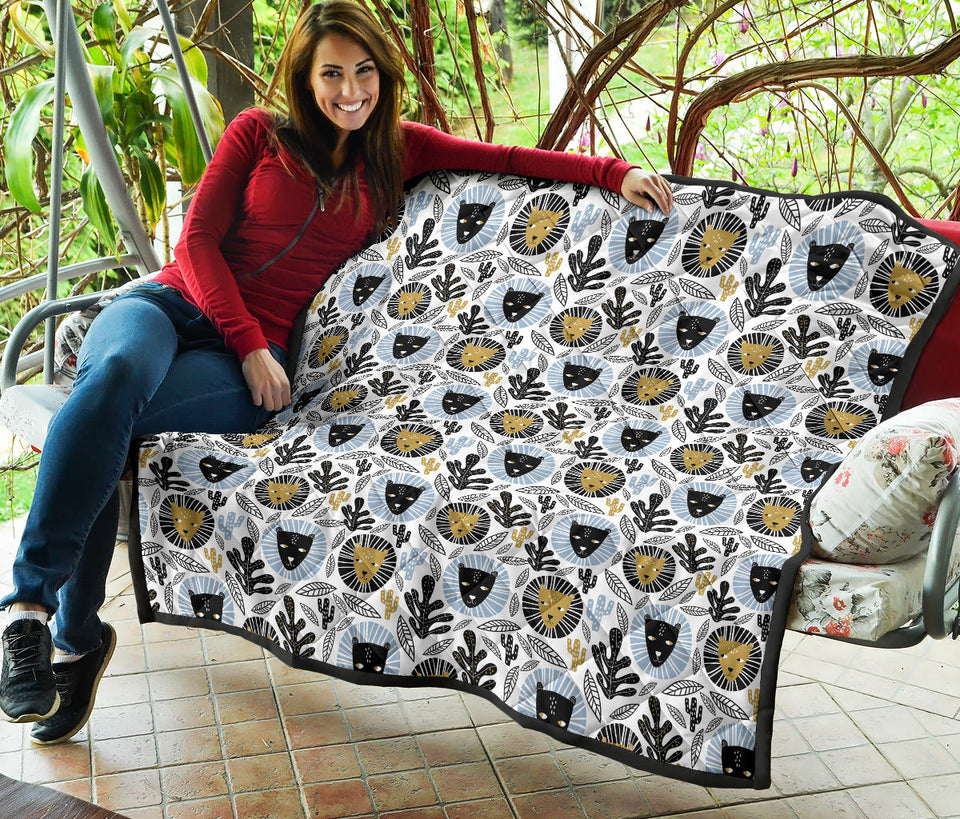 Lion Pattern Print Design 05 Premium Quilt