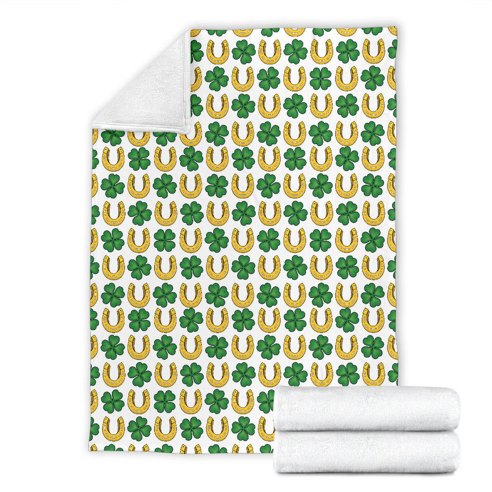 Horseshoes Pattern Print Design 04 Premium Blanket