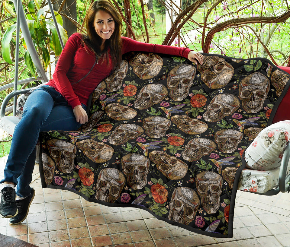 Skull Rose Humming Bird Flower Pattern Premium Quilt.