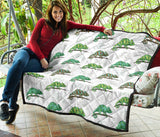 Chameleon Lizard Pattern Premium Quilt