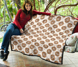 Lion Pattern Print Design 01 Premium Quilt