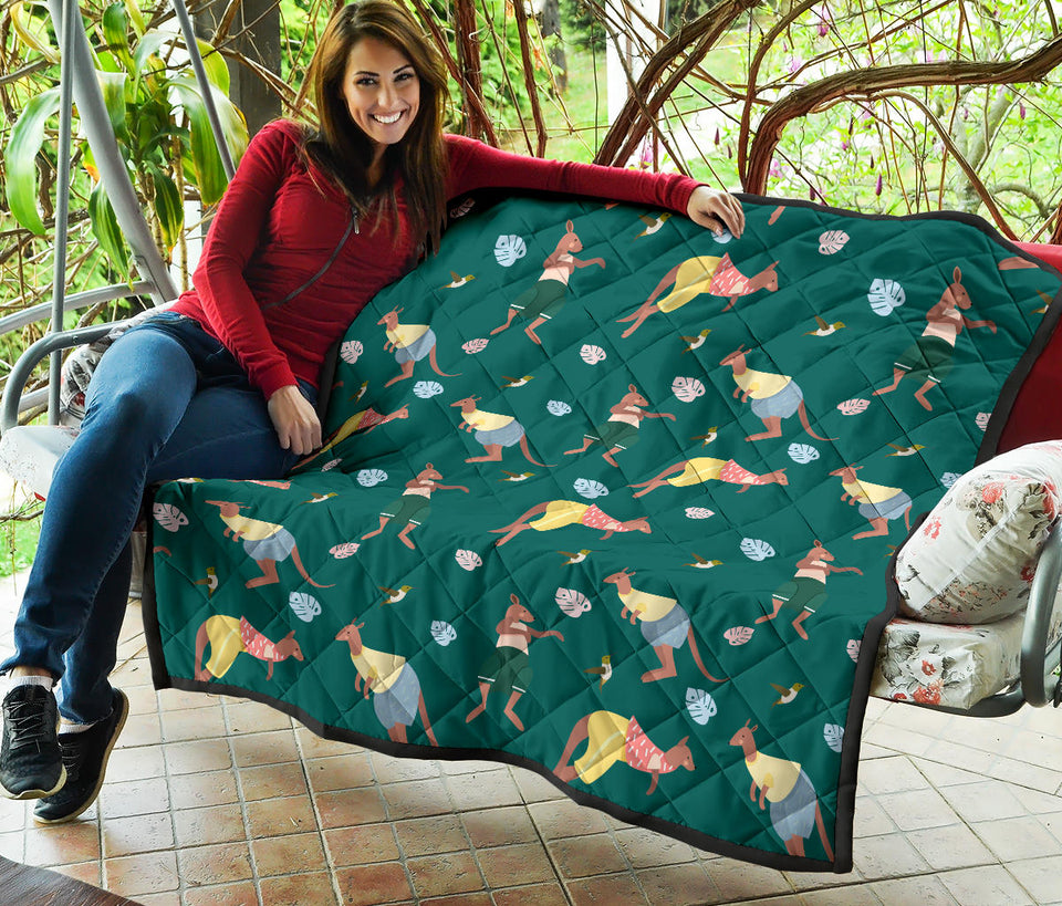 Kangaroo Leaves Pattern Premium Quilt
