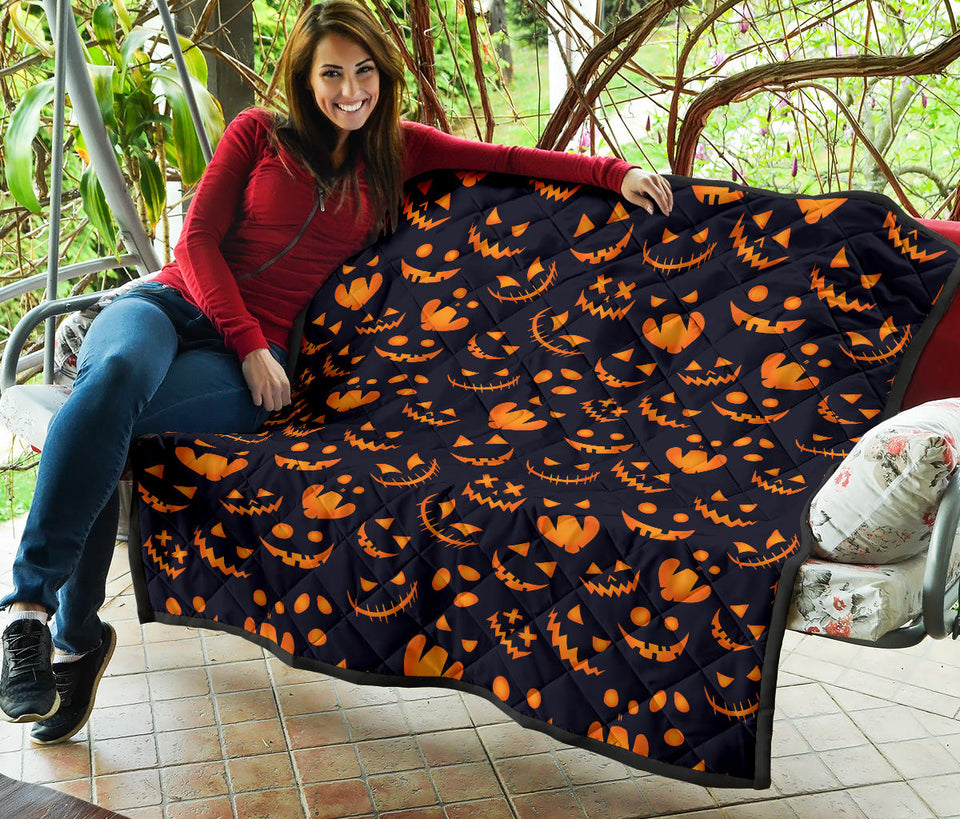 Halloween Pattern Pumpkin Background Premium Quilt