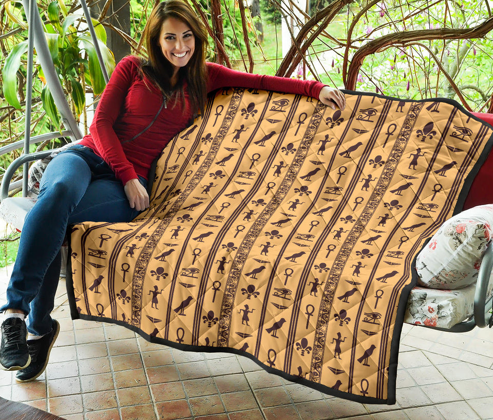 Egypt Hieroglyphics Pattern Print Design 02 Premium Quilt