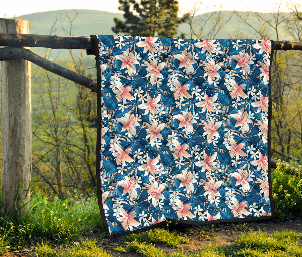Hibiscus Pattern Print Design 02 Premium Quilt