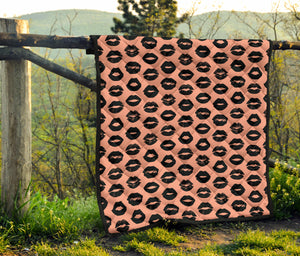 Lips Pattern Print Design 02 Premium Quilt