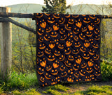 Halloween Pattern Pumpkin Background Premium Quilt