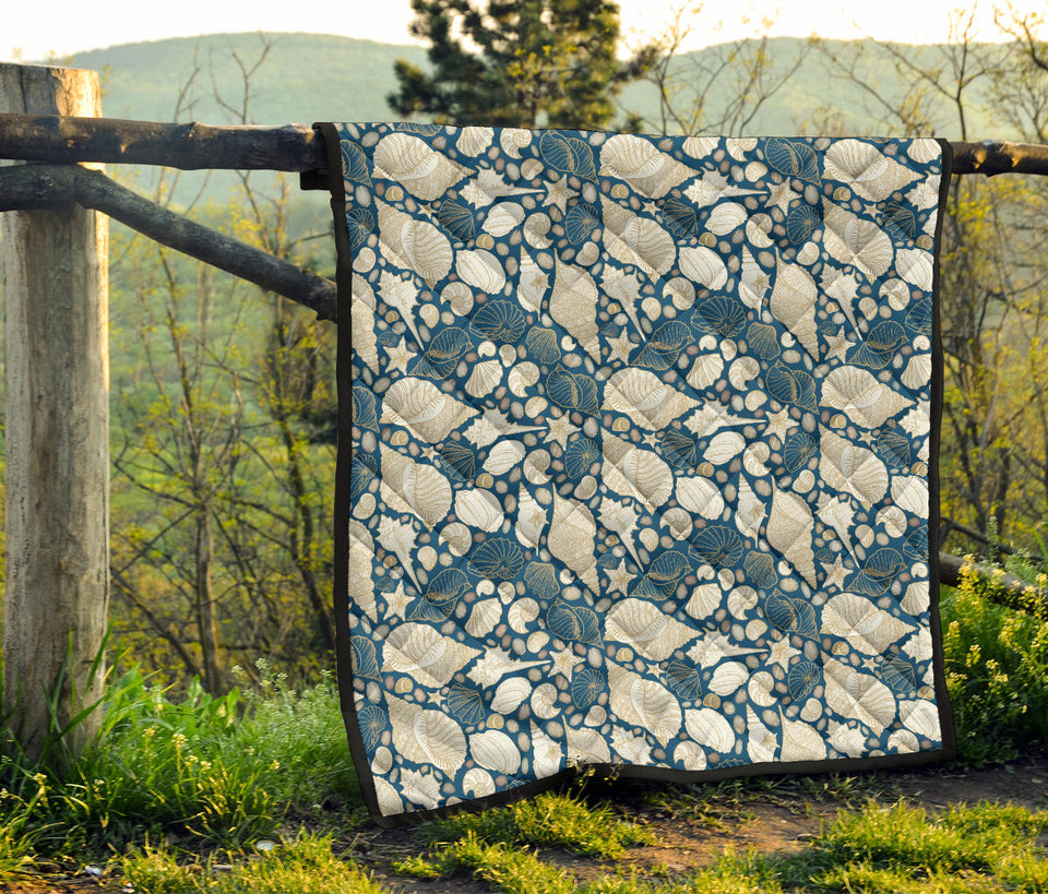 Shell Polynesian Tribal Design Pattern Premium Quilt