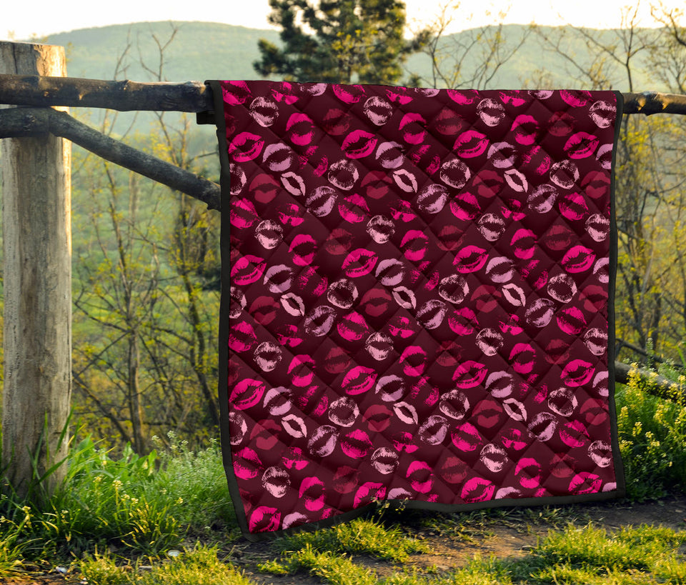 Lips Pattern Print Design 03 Premium Quilt