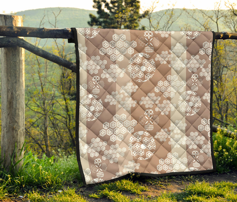 Beautiful Hexagon Japanese  Pattern Premium Quilt
