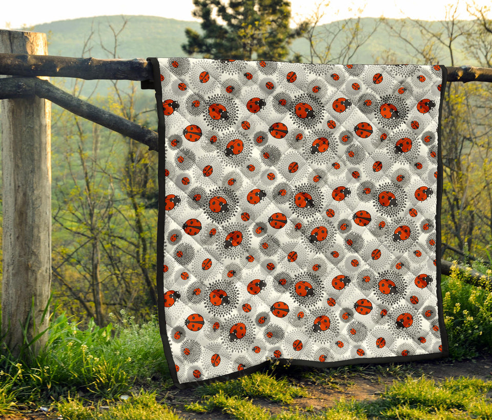 Ladybug Pattern Print Design 05 Premium Quilt